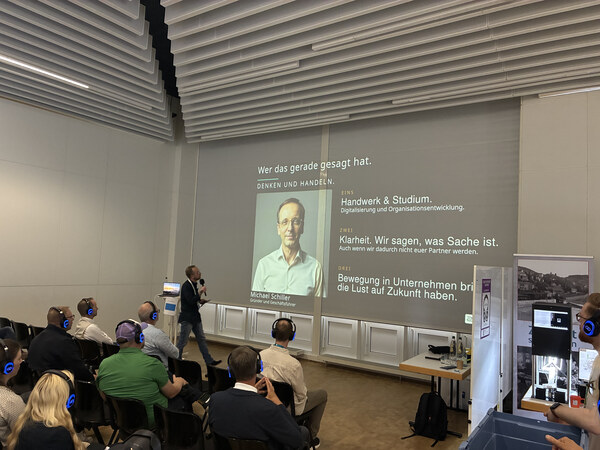 Michael Schiller, talk with audience